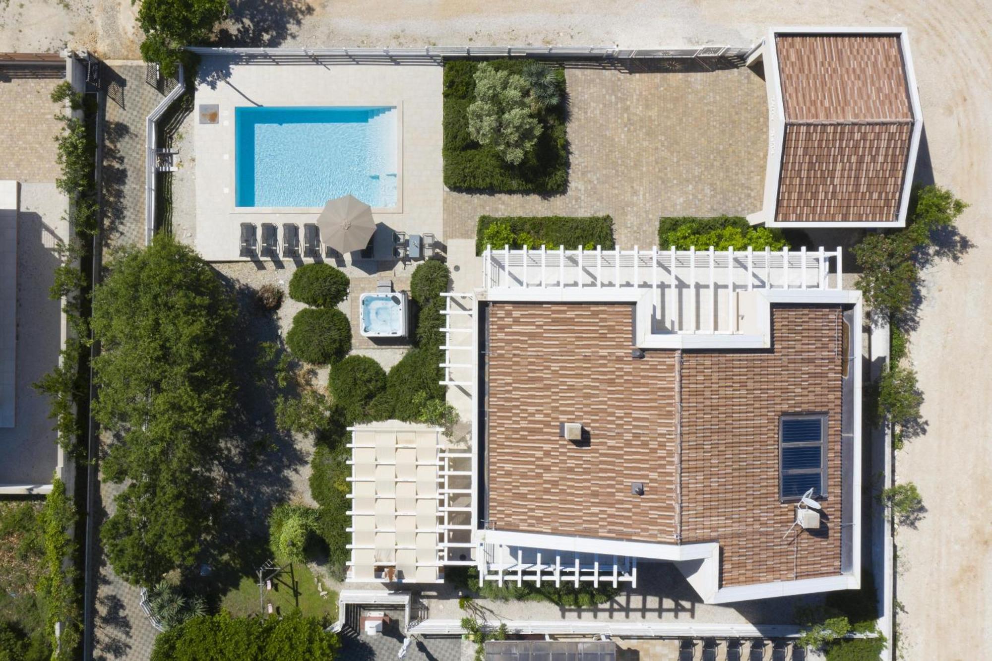 Villa Bella - Beautiful And Modern House With Pool, Souna, Jacuzzi & Playground, Liznjan - Istra Ližnjan Exterior foto