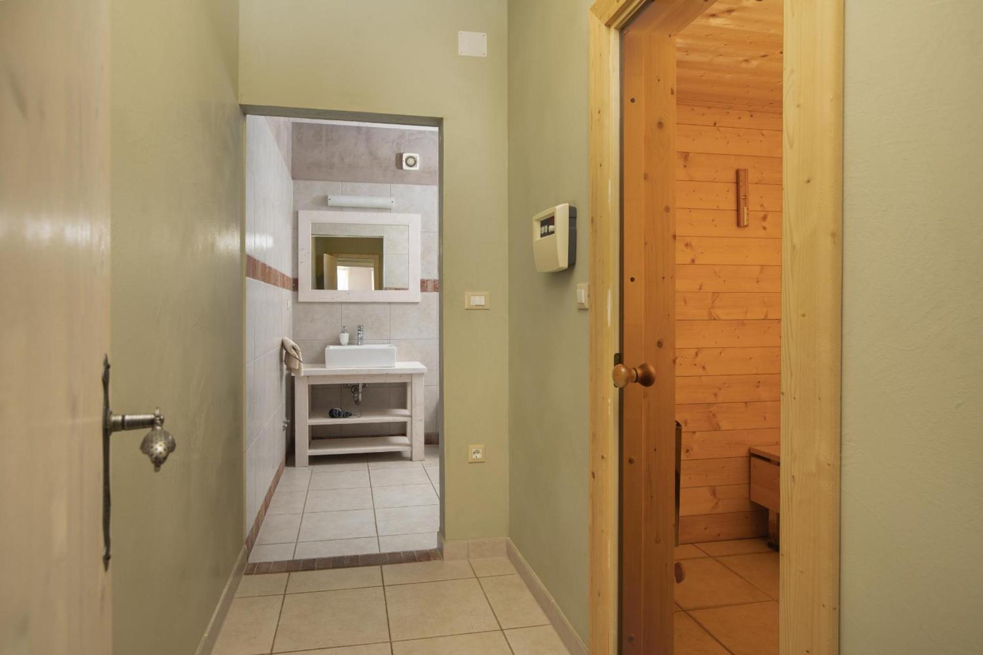 Villa Bella - Beautiful And Modern House With Pool, Souna, Jacuzzi & Playground, Liznjan - Istra Ližnjan Exterior foto